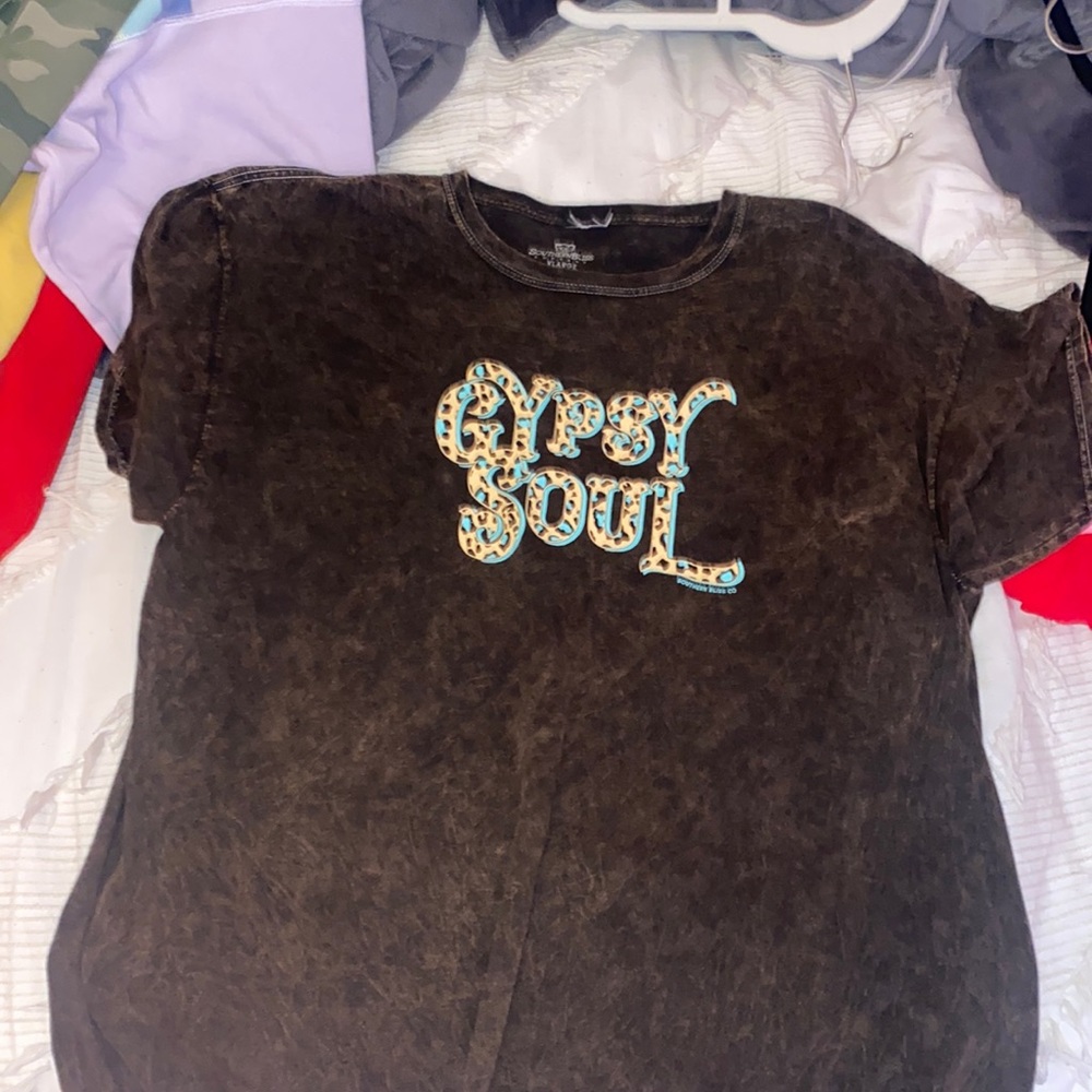 Short sleeve tee shirt